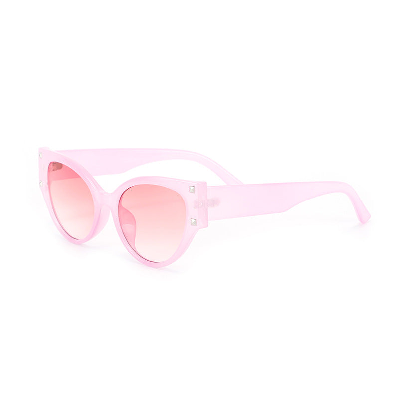 Dame trendy Cat-Eye solbriller med glamorøse aksenter Luvikno