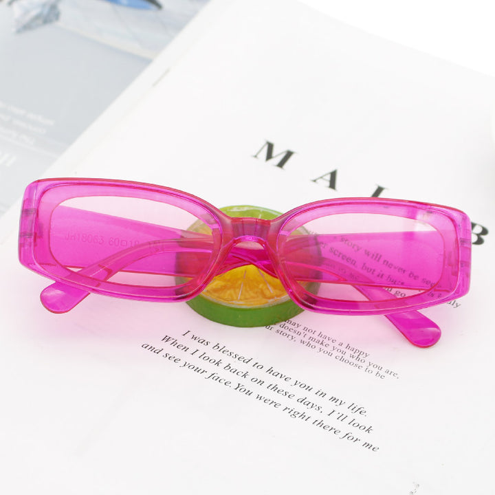 Damer eksklusiv oversized solbrille i moderne design Luvikno