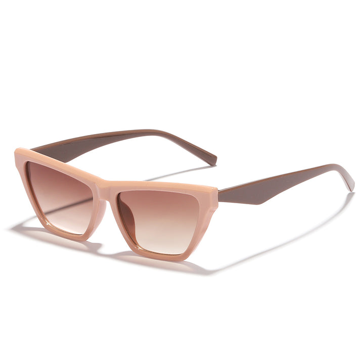 Dame designer solbrille med stilfull transparent ramme og UV-beskyttelse Luvikno