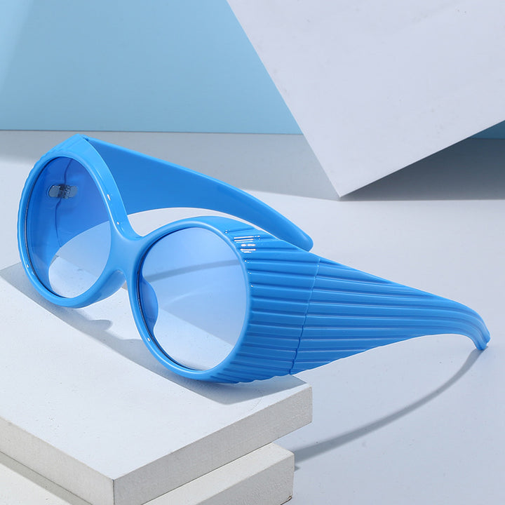 Dame Ekstravagant Solbrille med unikt bølgedesign Luvikno