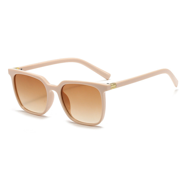 Dame moteriktig oversized solbrille Luvikno