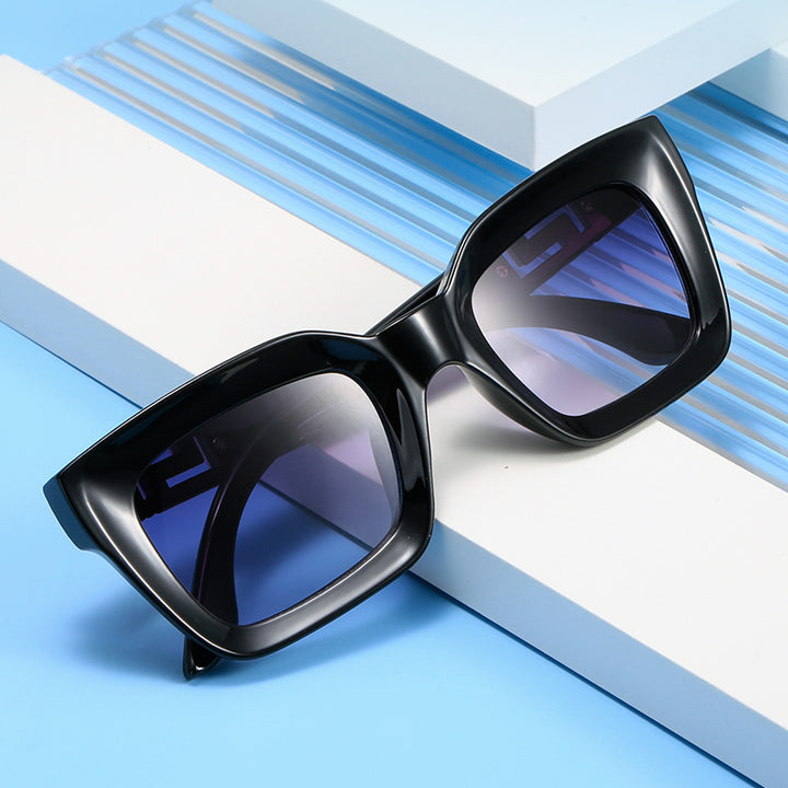 Dame kvadratisk solbrille med luksuriøs design Luvikno