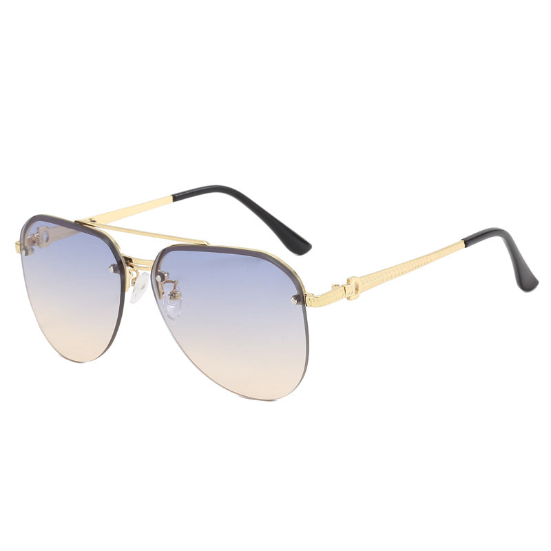 Damer elegant pilot solbrille med høy UV-beskyttelse og stilfull ramme Luvikno