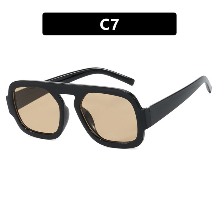 Dame moteriktig solbrille i moderne retro-stil Luvikno