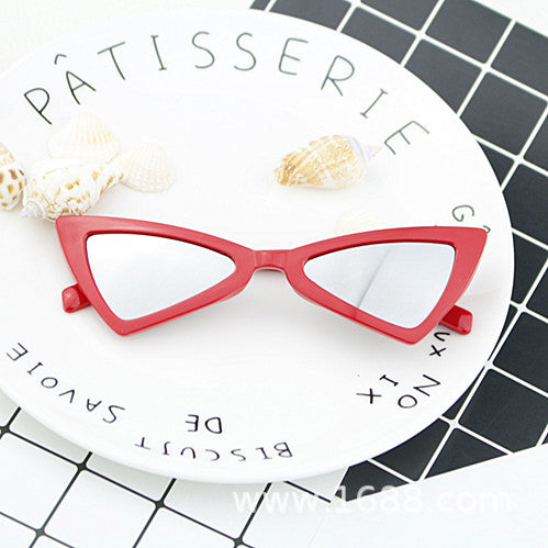 Dame modische Cat-Eye solbriller med elegant design Luvikno