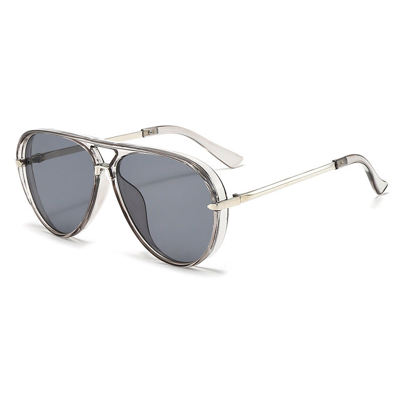 Dame pilot-solbrille med moderne metallramme og UV-beskyttelse Luvikno