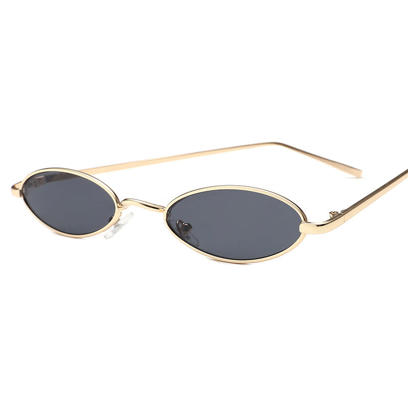 Dame elegant solbrille i oval metallramme Luvikno