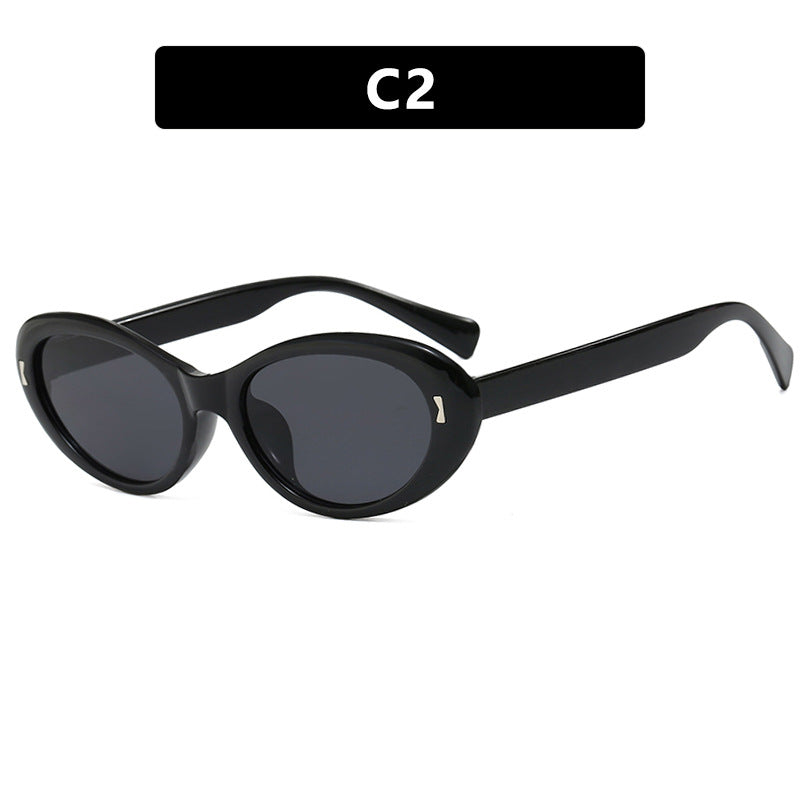 Dame Cat-Eye solbriller med beskyttende UV-filter og stilfull ramme Luvikno