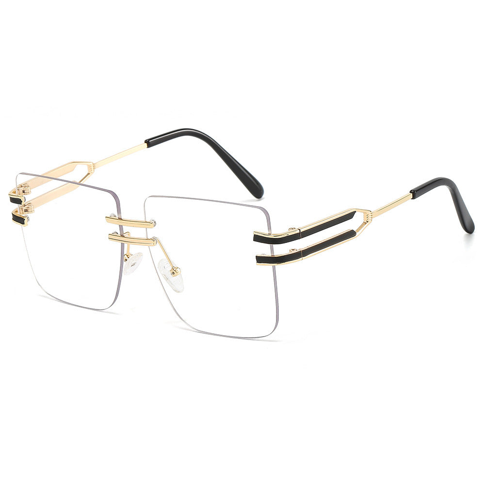 Dame mote solbrille med ekstravagant ramme og delikate detaljer Luvikno