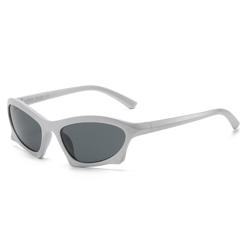 Dame moteriktig solbrille med innovativ, ergonomisk ramme Luvikno