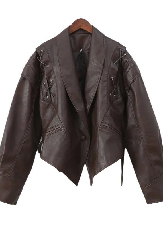 Luvik | Bånddesign Faux-Læderblazer