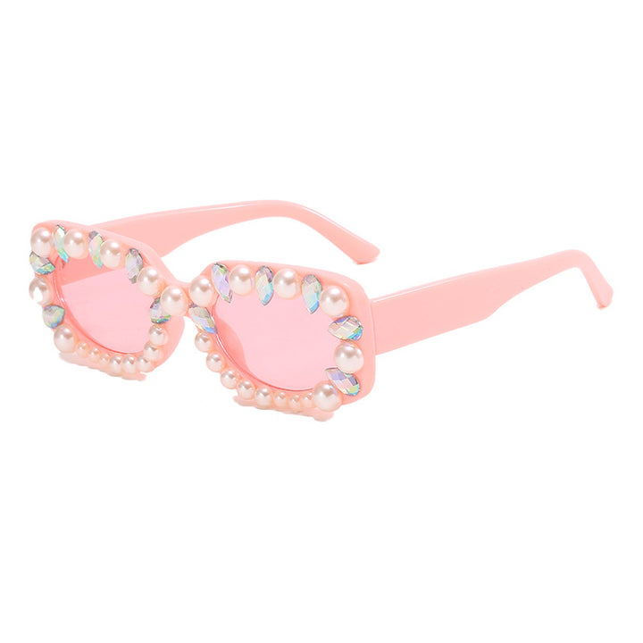 Damer elegant solbrille med perlepynt Luvikno