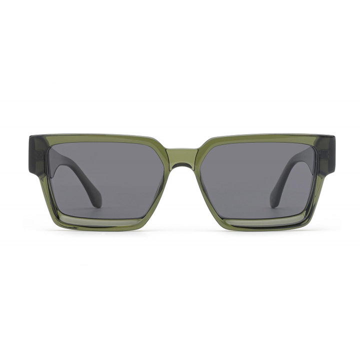 Dame moteriktig solbrille i stilfull design med bred ramme Luvikno