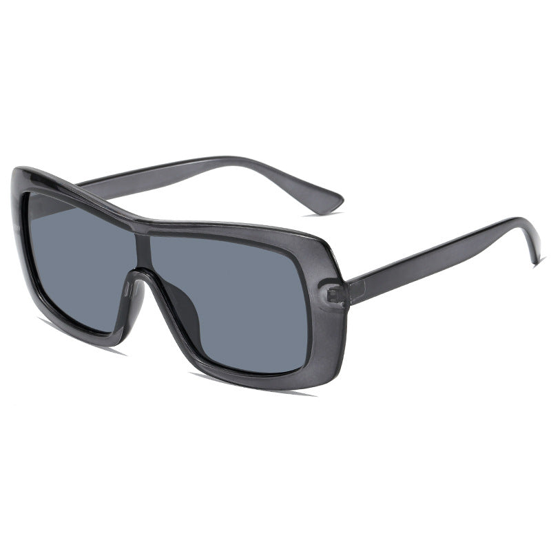 Dame stilige oversized solbriller i futuristisk design Luvikno