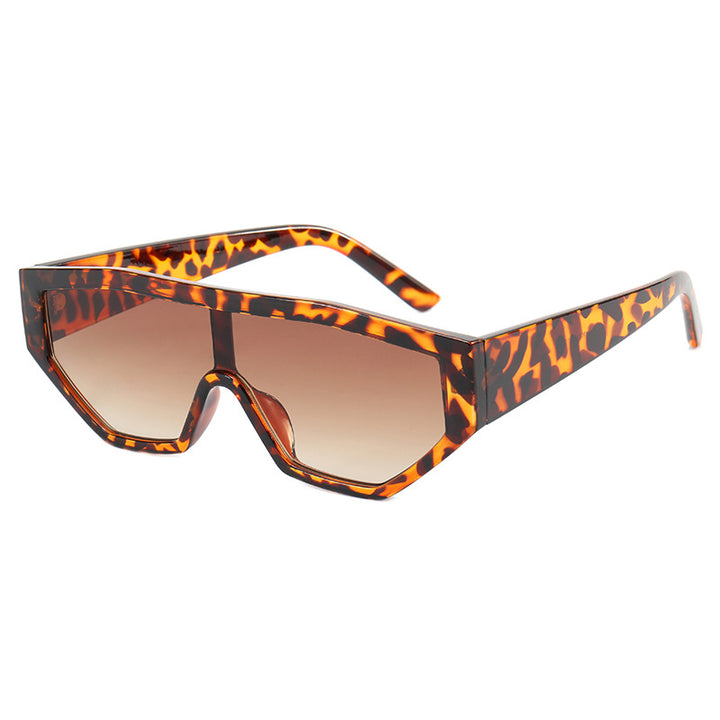 Dame moteriktig solbrille i dyrepels-look Luvikno