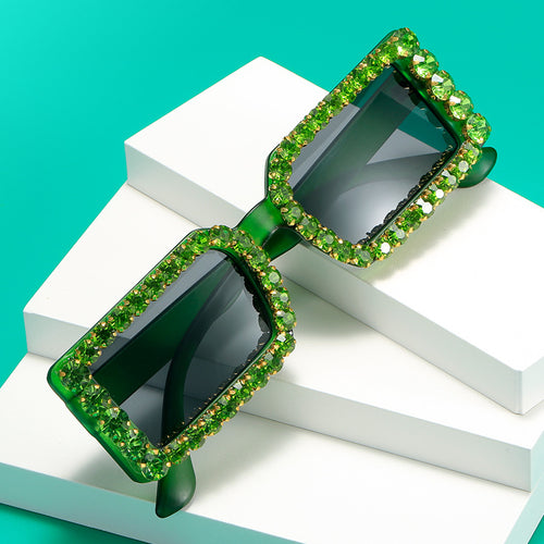 Dame moteriktig solbrille med glitrende rammedekorasjon Luvikno