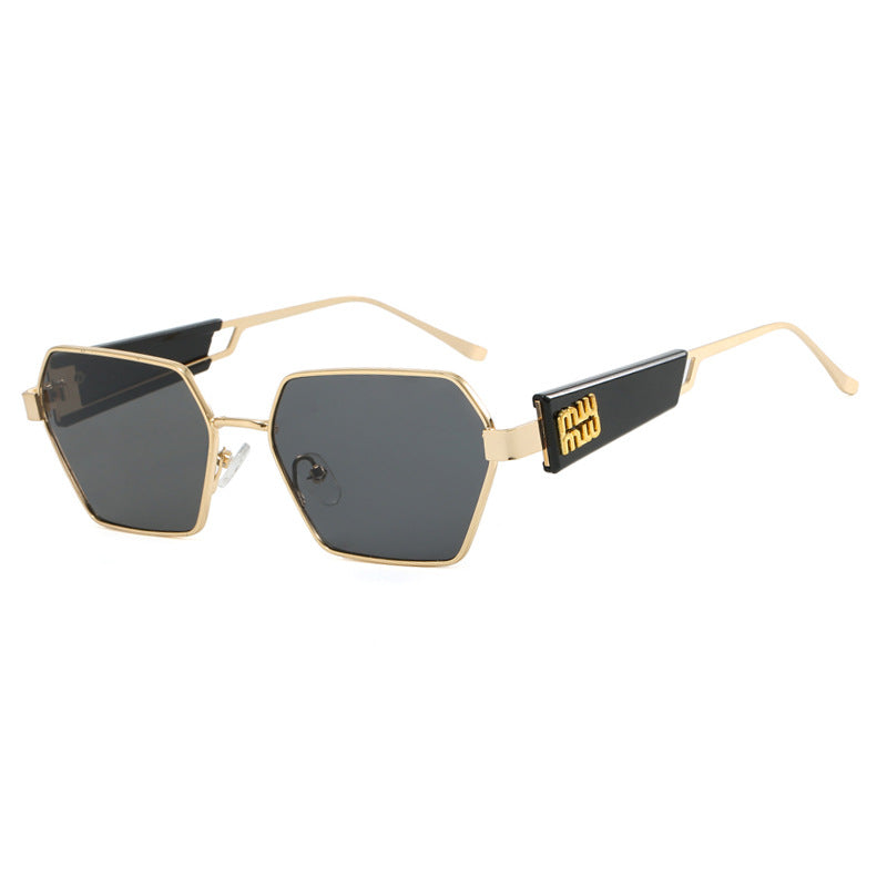 Dame heksagonal solbrille med elegant metallramme og beskyttende glass Luvikno