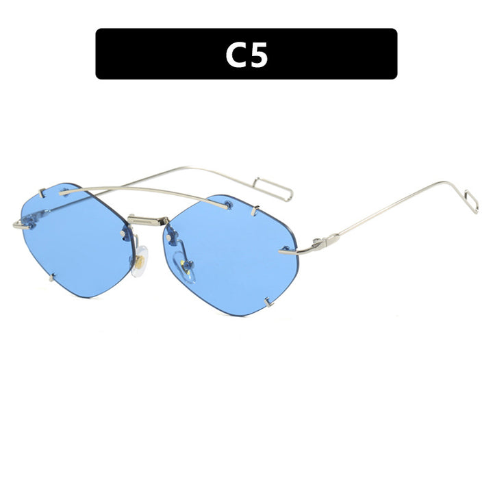 Dame geometrisk solbrille med ultralett metallramme Luvikno