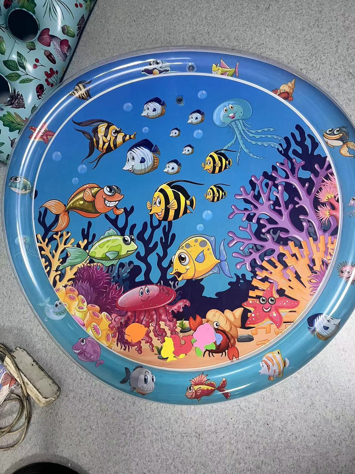 Kvinnens oppblåsbare leke matte med maritimt design Luvikno