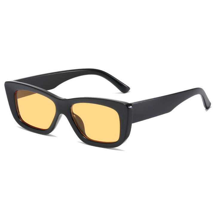 Dame moteriktig solbrille med rektangulært ramme Luvikno