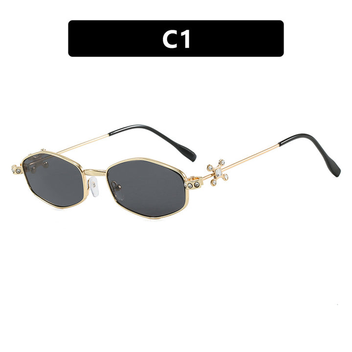 Dame solbrille med elegante akenter og UV-beskyttelse Luvikno