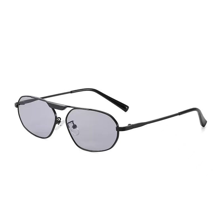 Dame moteriktig solbrille i elegant polygon-design Luvikno