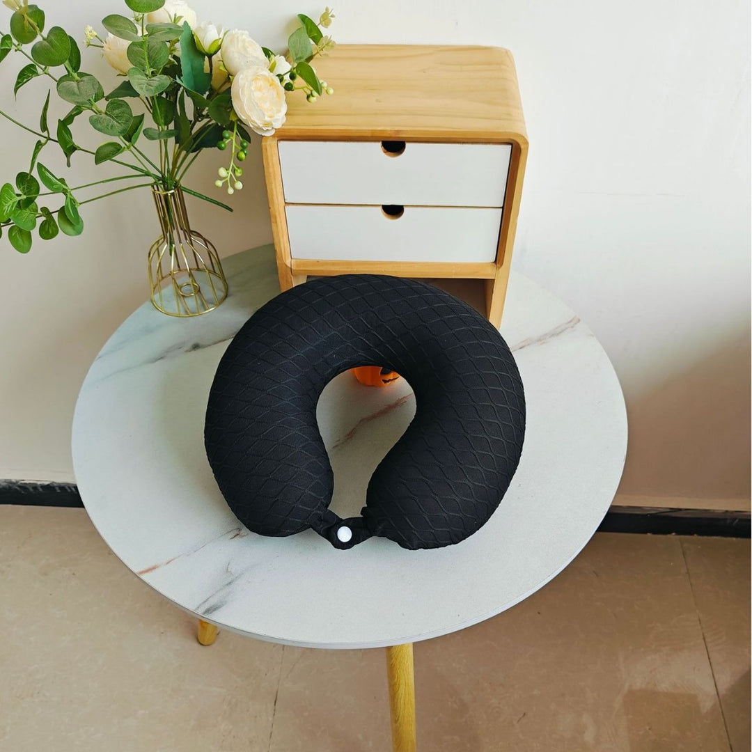 Unisex Nakkepute med ergonomisk form Luvikno