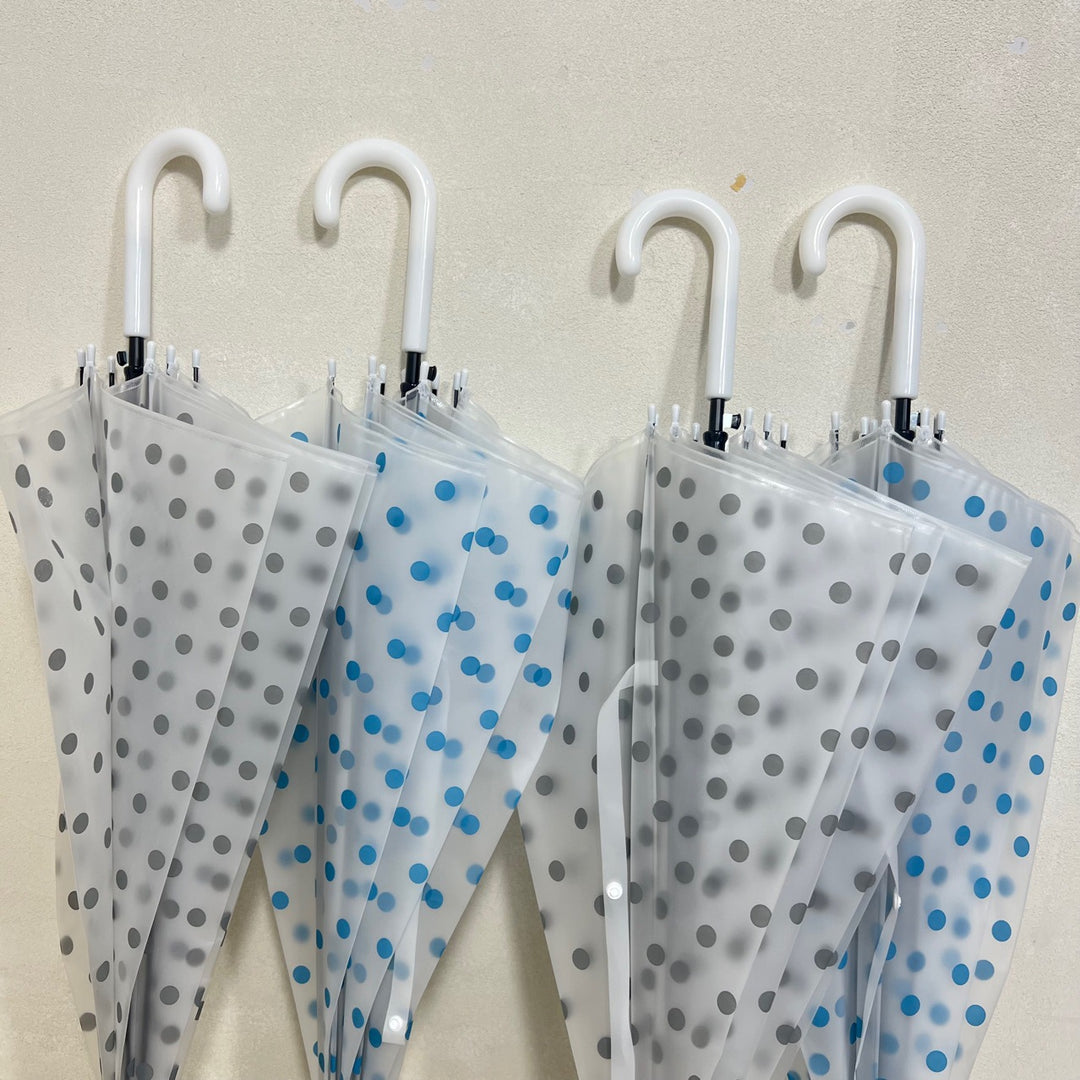 Dame transparent paraply med prikker Luvikno