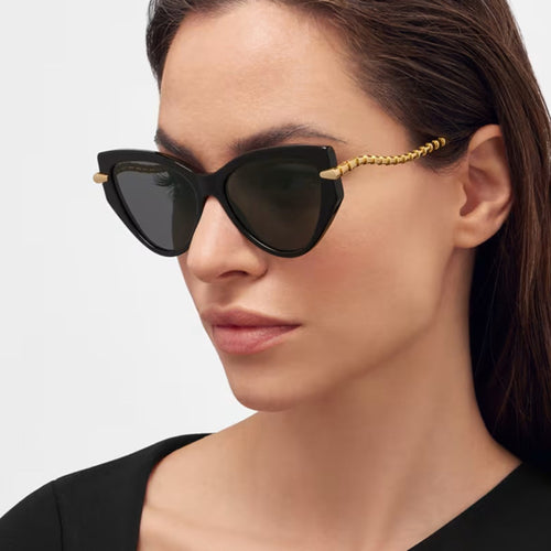 Dame Cat-Eye solbriller med elegant metallramme og stilige aksenter Luvikno