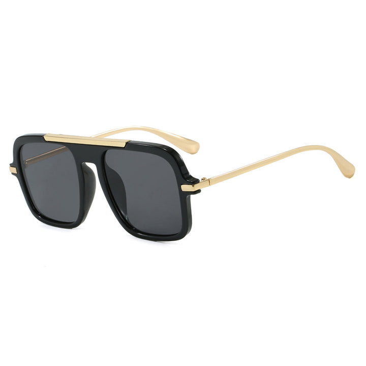 Dame kvadratisk solbrille med luksuriøs metallramme og robuste glass Luvikno