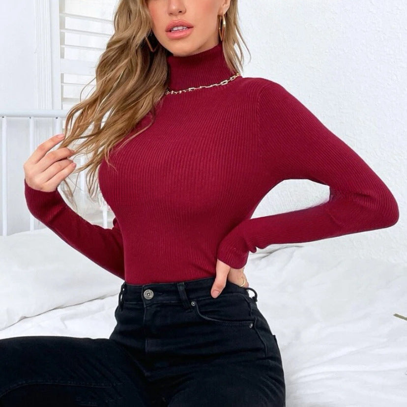 Luvik | Naisten elegantti pooloneule hienolla ribbikudoksella