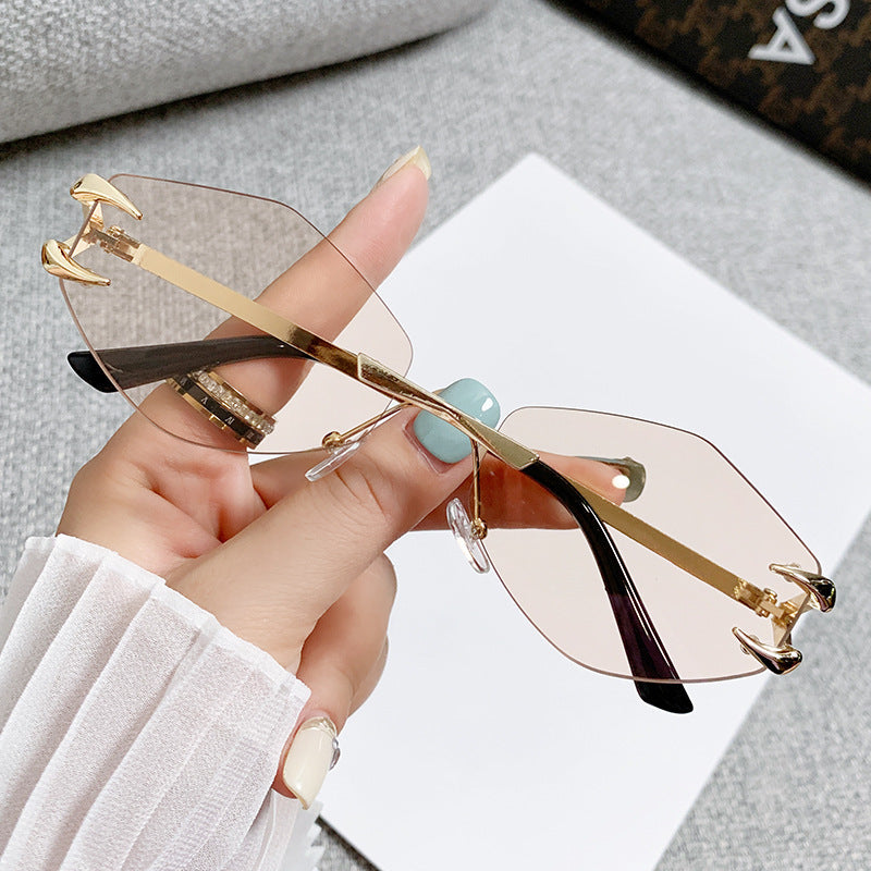 Dame geometrisk oversized solbrille Luvikno