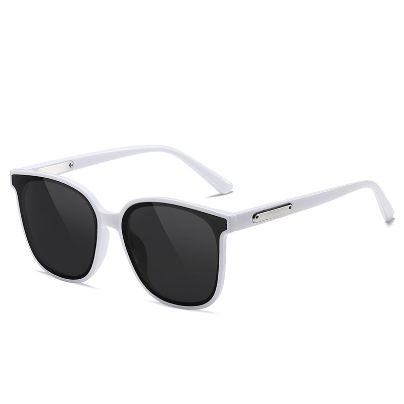 Dame oversized solbriller med moderne kvadratisk ramme Luvikno