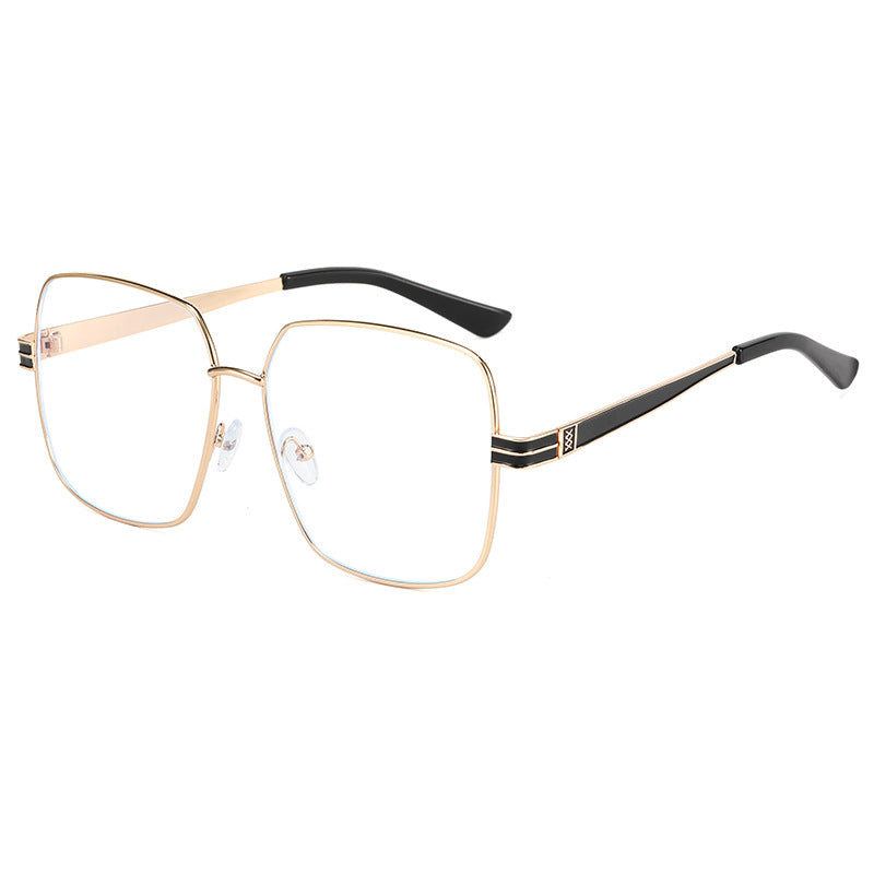 Dame moteriktig firkantet brille med filigran metallramme Luvikno