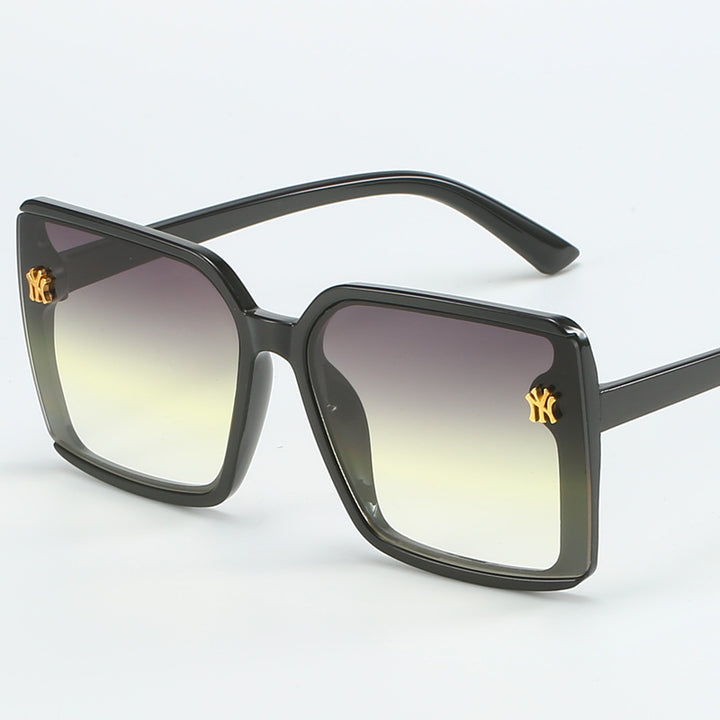 Dame Oversized-solbriller med elegante glass Luvikno