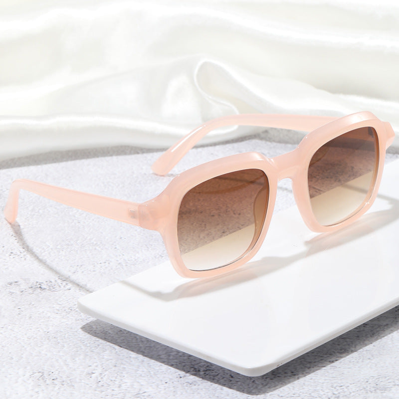 Dame kvadratisk solbrille med stilige rammer Luvikno