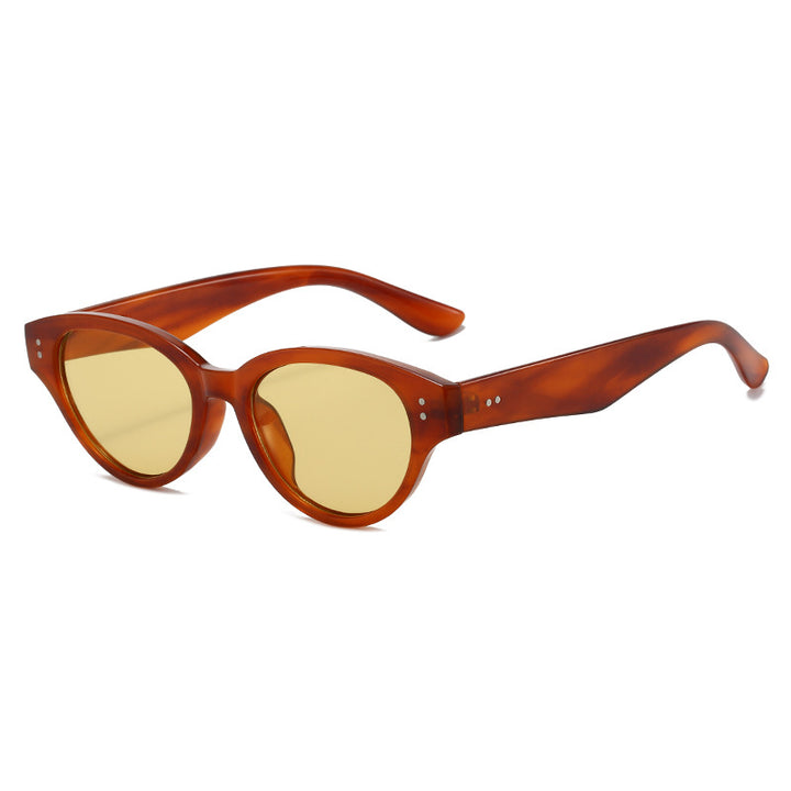 Dame Cat-Eye solbriller med retro-inspirert rammestruktur Luvikno