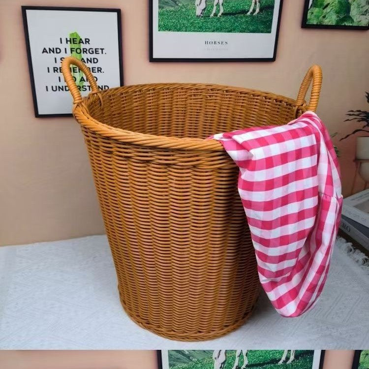 Unisex Robuster Oppbevaringskurv laget av flettet Rattan Luvikno