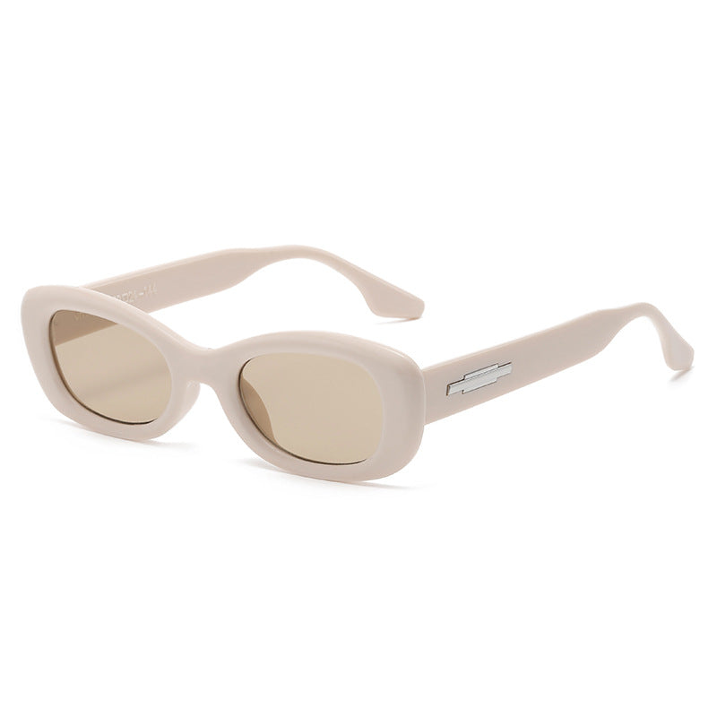 Dame modisk solbrille med oval rammeform og UV-beskyttelse Luvikno
