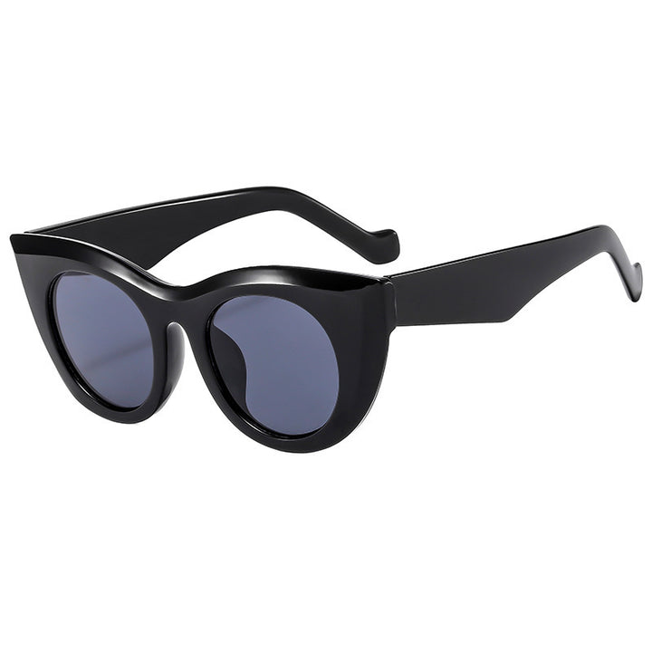 Dame Cat-Eye solbriller med transparent ramme og polariserte linser Luvikno