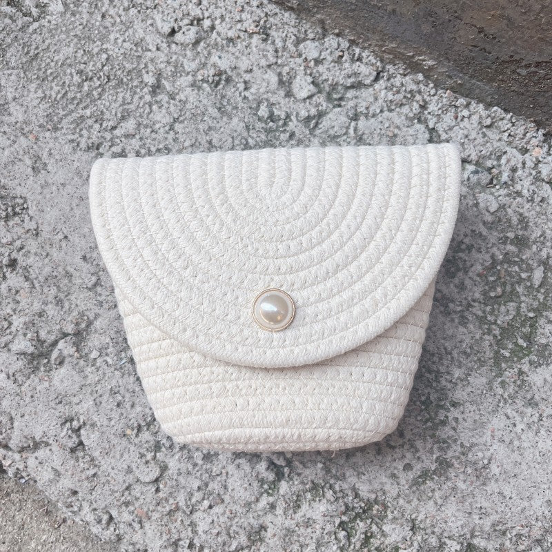 Dame Stilfull Clutch laget av flettet materiale Luvikno