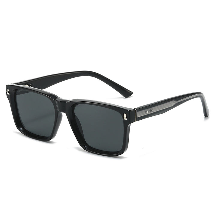 Dame Fashion-solbrille med UV400-beskyttelse og moderne, kantete design Luvikno