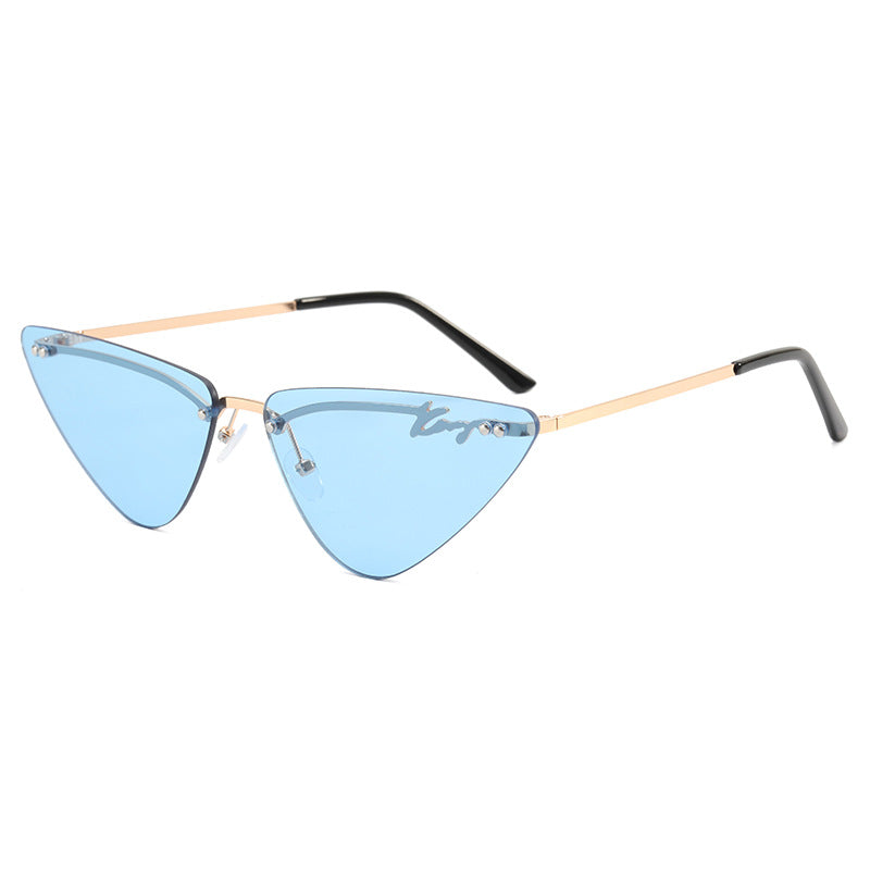 Dame Trendy Cat-Eye Solbriller med feminin ramme Luvikno