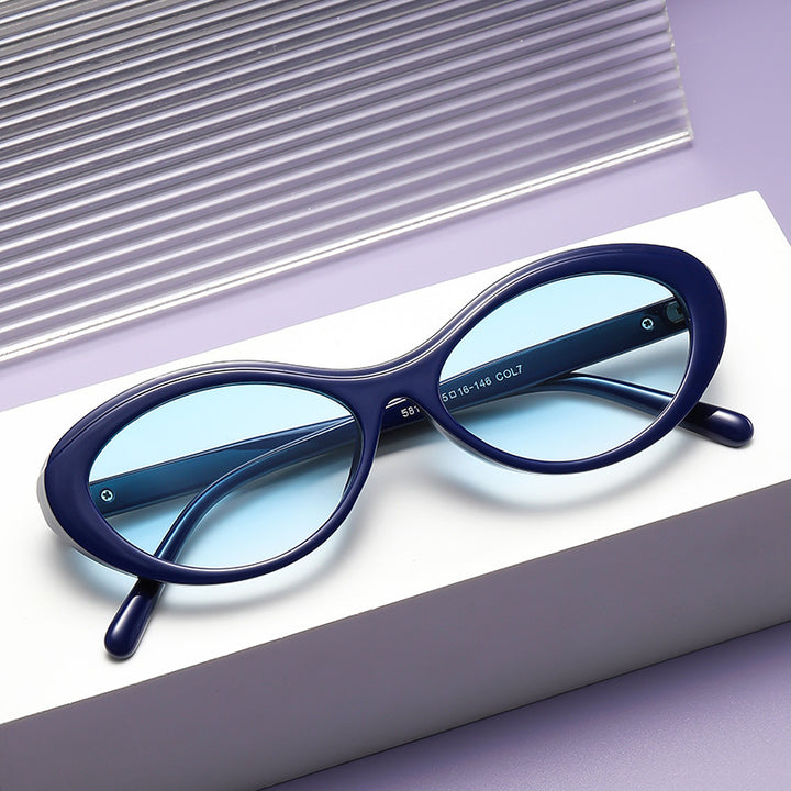 Dame stilige solbriller i oval design Luvikno