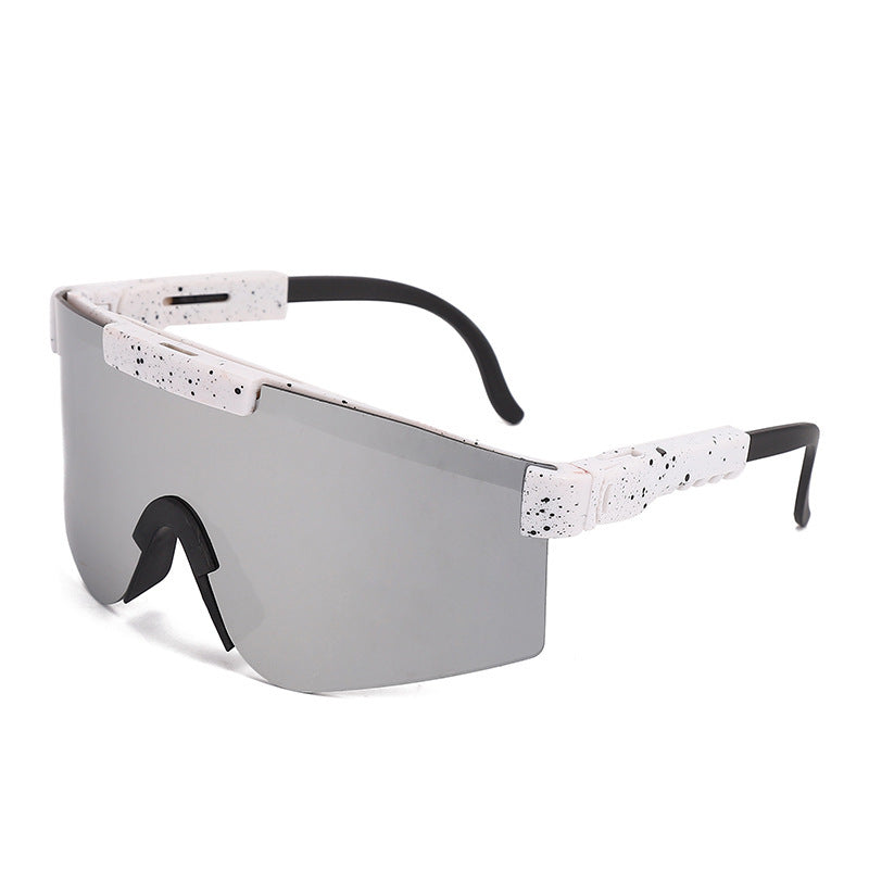 Dame Sporty Statement Solbrille i moderne design Luvikno