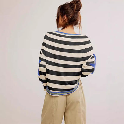 Naisten rento collegepaita raidoitettua muotoilua ja tähtisovelluksia Luvik