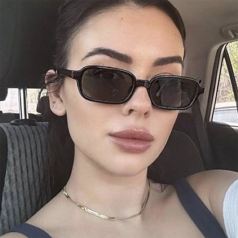 Dame kvadratisk solbrille med unikt, ekstravagant design og UV-beskyttelse Luvikno