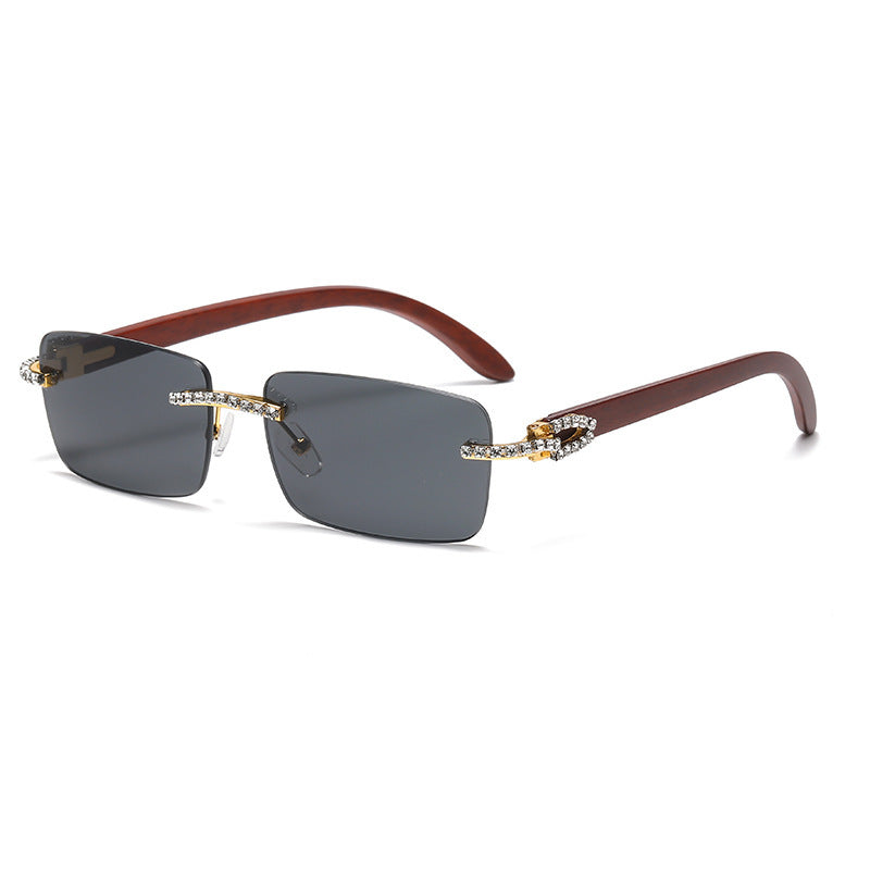 Dame elegant solbrille med unik ramme Luvikno