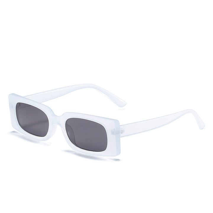 Dame solbrille i moderne retro-stil Luvikno