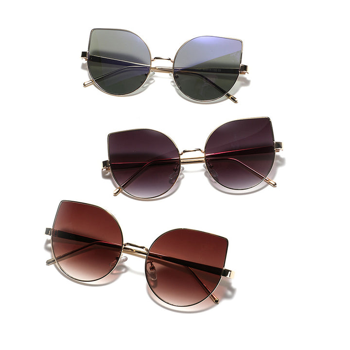 Dame Cat-Eye solbriller med polariserte linser og elegant metalramme Luvikno